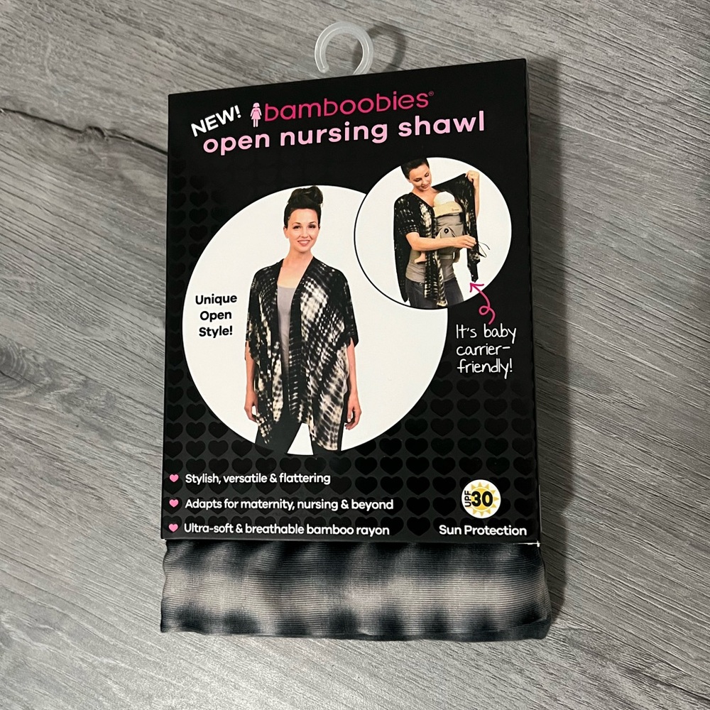 Bamboobies open nursing shawl